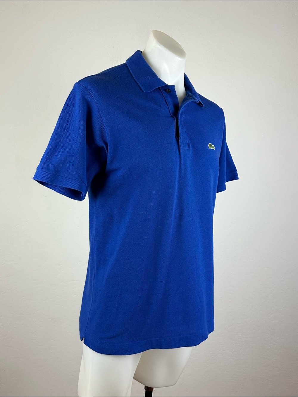 Lacoste Men's Vibrant Blue Polo Shirt with Iconic Crocodile - Picture 3 of 6